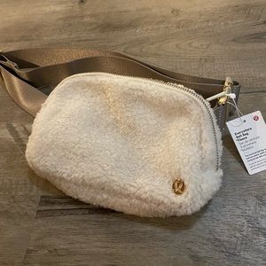 Lululemon Fleece Wear Everywhere belt bag